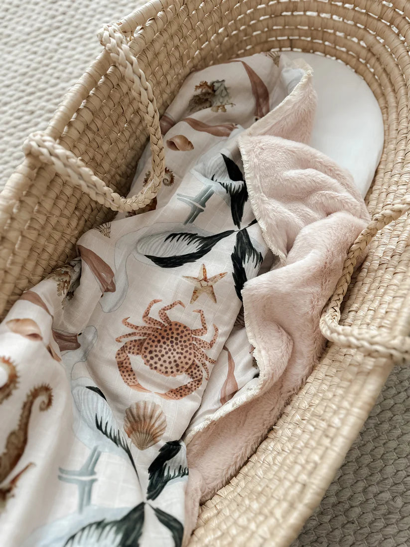 Pop Ya Tot - Fur Lined Cot Blanket | Barrier Reef